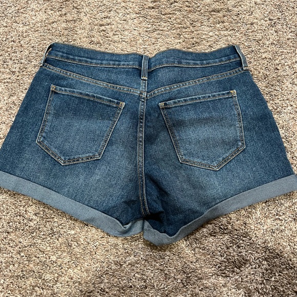 Old Navy Denim Shorts - Picture 2 of 2